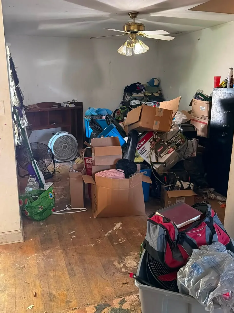 Hoarding & Property Cleanout in Morganton, NC — INTERIOR CLEANOUT — PROJECT START